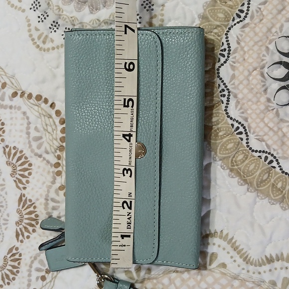 Coach Blue Leather Wristlet Clutch New  With Tags - Picture 5 of 10